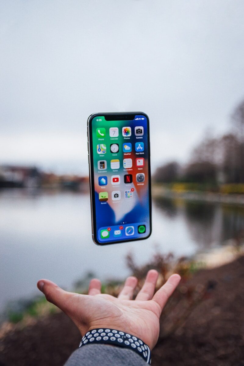 You are currently viewing Your Phone Is Not the Problem — Not Knowing You Have a Choice Is: The Science of Digital Balance