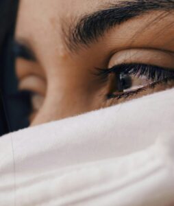 Read more about the article Why Do I Cry for No Reason? Science Explained