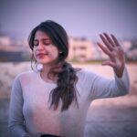 Why Do I Push People Away? Science-Backed Reasons and Fixes
