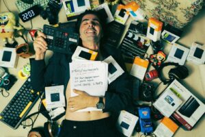 Read more about the article Why Multitasking Kills Your Brain (And What to Do Instead)